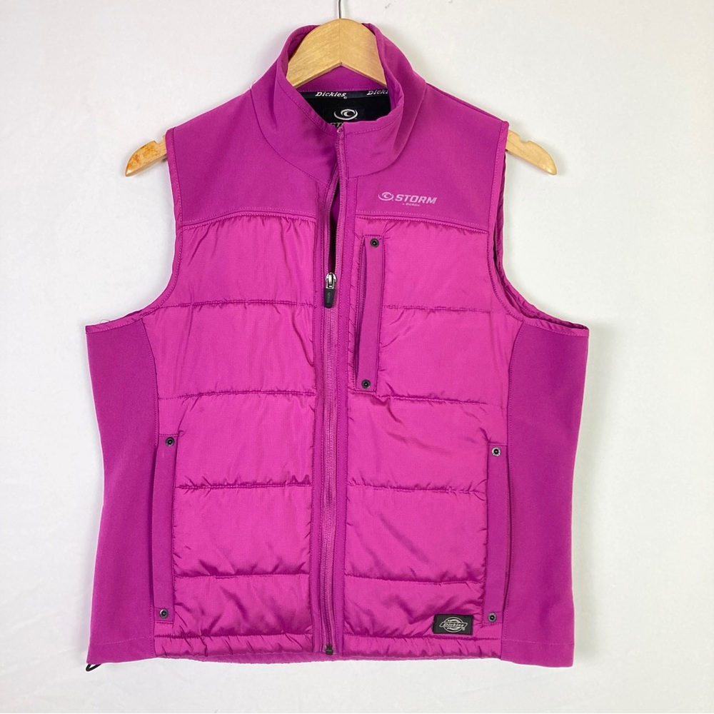 Dickies STORM Puffer Vest Magenta Women’s Medium